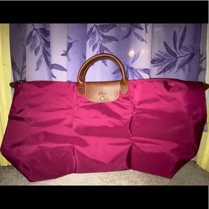 Brand new LONGCHAMP XL Le Pliage purple tote bag